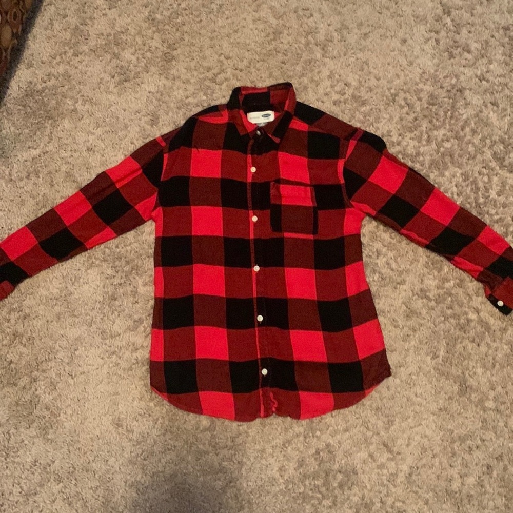 Girl’s Black and Red Boyfriend Flannel from Old Navy in Size LG (good condition)